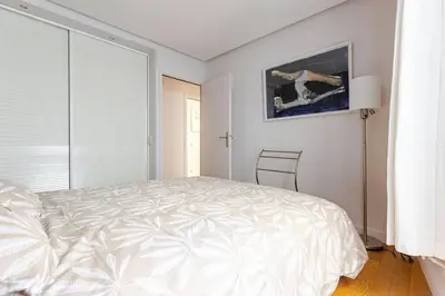 Un ou plusieurs lits dans un hébergement de l'établissement La Suite Saint-Germain