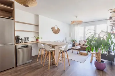 Cuisine ou kitchenette dans l'établissement Saint-Ouen - Simone Veil 1bdr by B'Your Home