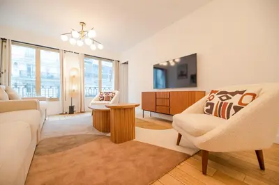 Télévision ou salle de divertissement dans l'établissement CIA - Saint Germain Montparnasse