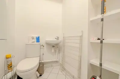 Salle de bains dans l'établissement Flexliving - room - Septembre