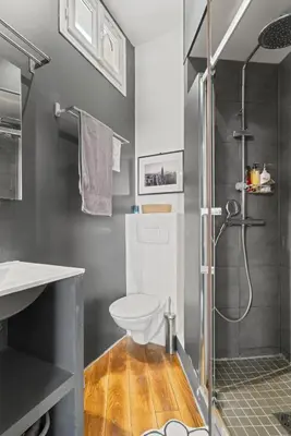 Salle de bains dans l'établissement Opera Cube