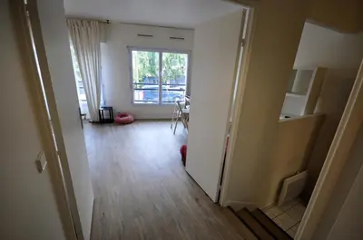Un ou plusieurs lits dans un hébergement de l'établissement Nice 36 m2 - Parc des Buttes Chaumont!