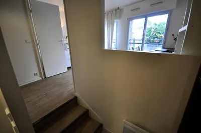 Plan de l'établissement Nice 36 m2 - Parc des Buttes Chaumont!