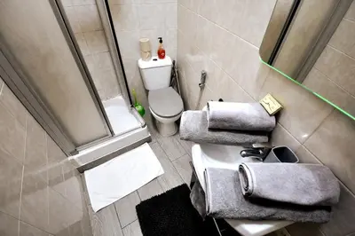 Salle de bains dans l'établissement Warm and comfortable studio in Montmartre