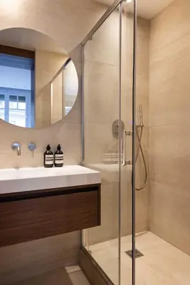 Salle de bains dans l'établissement Elegant apartment - AC- 2BR-6P- Madeleine