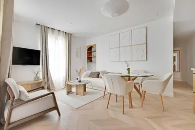Télévision ou salle de divertissement dans l'établissement Charming apartment - AC- 3BR-6P- Montorgueil