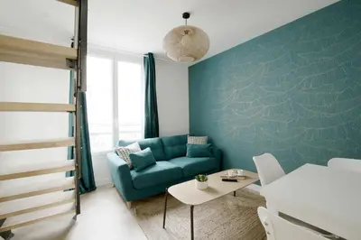 Coin salon dans l'établissement Relish Best Paris Baguette in Light-Filled Duplex