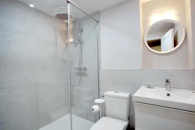 Salle de bains dans l'établissement Take It Easy in This Stylish Architect Flat