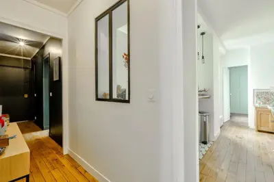 Coin salon dans l'établissement Appartement cosy en plein 11eme arrondissement
