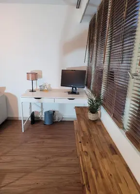 Télévision ou salle de divertissement dans l'établissement Studio cosy 21m2 rénové 75019