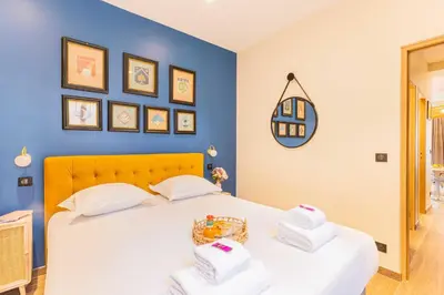 Un ou plusieurs lits dans un hébergement de l'établissement Amazing apartment - 2BR 6P - Gare du Nord