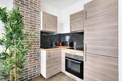 Cuisine ou kitchenette dans l'établissement Superb apartment - 1BR 4P - Gare Montparnasse
