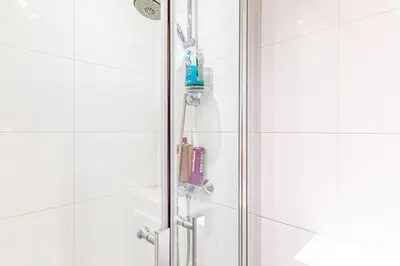 Salle de bains dans l'établissement GuestReady - A lovely stay in Batignolles