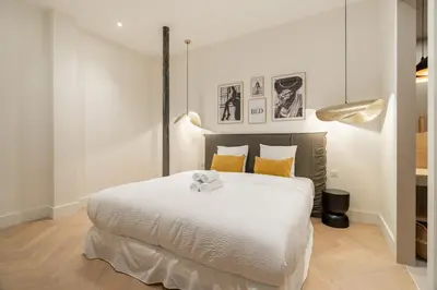 Un ou plusieurs lits dans un hébergement de l'établissement Luxury apartment of 140 sqm