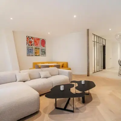 Luxury apartment of 140 sqm