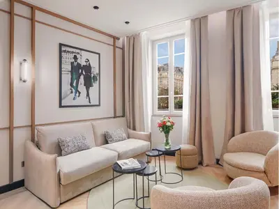 Coin salon dans l'établissement Merveil - Signature Suite - Champs Elysees - Dulud I