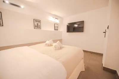 Un ou plusieurs lits dans un hébergement de l'établissement CIA - Grenelle Residence