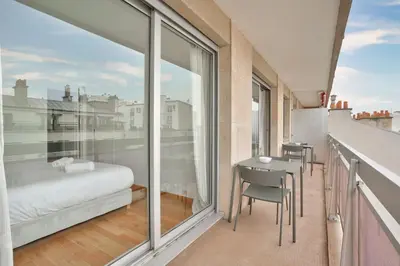 Balcon ou terrasse dans l'établissement GuestReady - Charming stay with a view