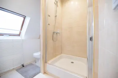 Salle de bains dans l'établissement CIA - Avenue de Villiers