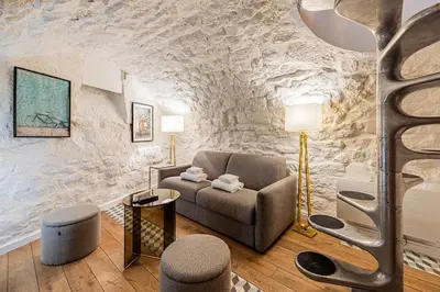 Coin salon dans l'établissement Typical Parisian Apartment in Le Marais#4 pers
