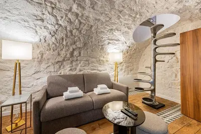 Coin salon dans l'établissement Typical Parisian Apartment in Le Marais#4 pers