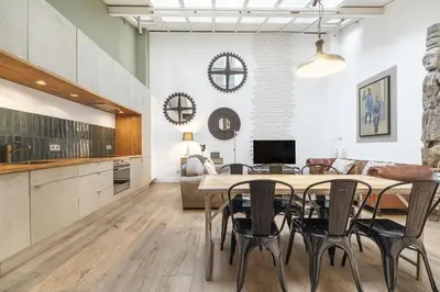 Cuisine ou kitchenette dans l'établissement Show Time