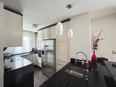 Cuisine ou kitchenette dans l'établissement Maison Cesalyna