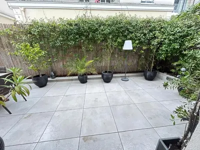 Jardin de l'établissement Maison Cesalyna