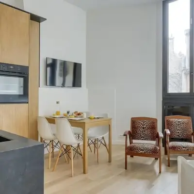 Cosy 2 Rooms Flat - Chic 16th district - Mid-term