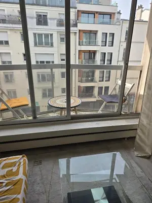 Balcon ou terrasse dans l'établissement Cosy Studio Close Eiffel Tower