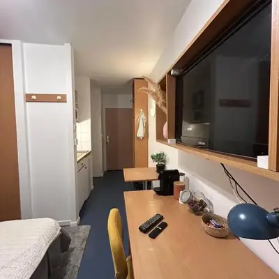Studio in Issy Les Moulineaux