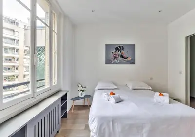 Un ou plusieurs lits dans un hébergement de l'établissement Bright & Modern Flat in le Marais - An Ecoloflat