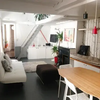 Charming 2-bedroom duplex Bastille