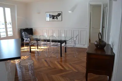 Plan de l'établissement Appartement moulin rouge II