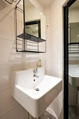 Salle de bains dans l'établissement Ney - 2 Bedrooms 1 Living room