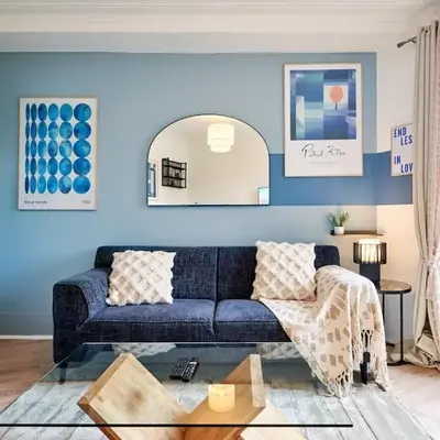 Ney - 2 Bedrooms 1 Living room