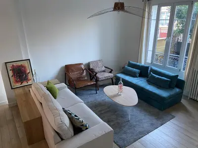 Coin salon dans l'établissement Maison Paris La Défense
