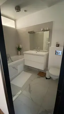 Salle de bains dans l'établissement Maison Paris La Défense