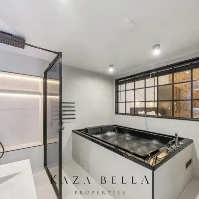 KAZA BELLA - Malakoff