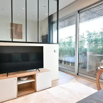 Charmant appartement Neuilly-sur-seine- II