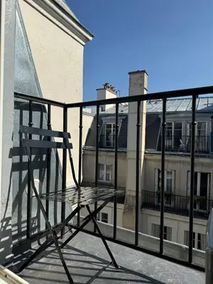 Balcon ou terrasse dans l'établissement Studio Trocadéro devant le Métro Passy
