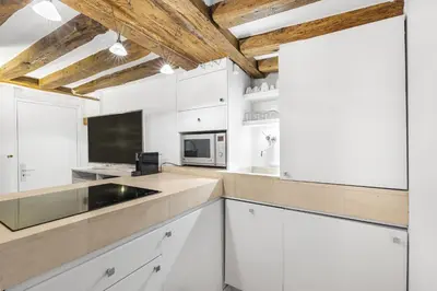 Cuisine ou kitchenette dans l'établissement Petit Chalet