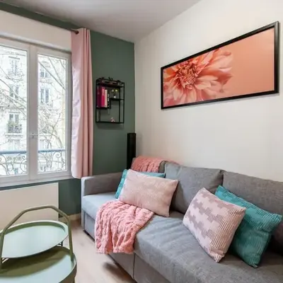 Stylish & Elegant I Metro is only 1minute away I Near Montmartre