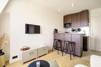 Cuisine ou kitchenette dans l'établissement La vie du marais