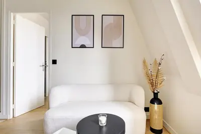 Coin salon dans l'établissement La vie du marais