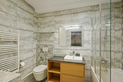 Salle de bains dans l'établissement Authentic apartment - 1BR 6P - Centre de Paris