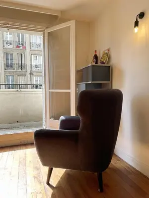 Coin salon dans l'établissement T2 with Stunning Balcony 55m2 Paris 17
