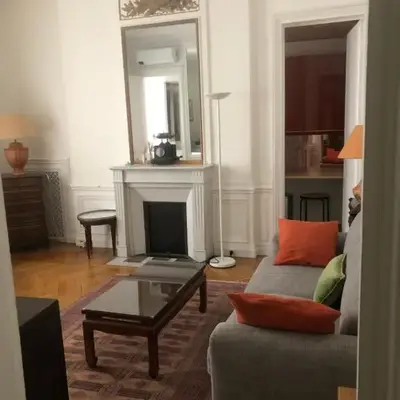 PLACE VENDOME 1 BR AND 1 BA - up to 4 people - WITH AIR CONDITIONNING