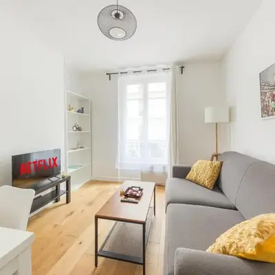 Parking gratuit - Central et cosy - 2 min Paris