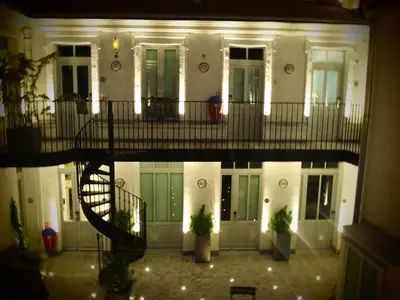Balcon ou terrasse dans l'établissement The 3 Ducks Eiffel Tower by Hiphophostels